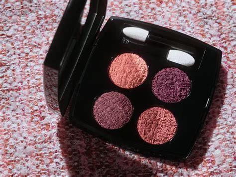 chanel tweed shadow|types of Chanel tweed.